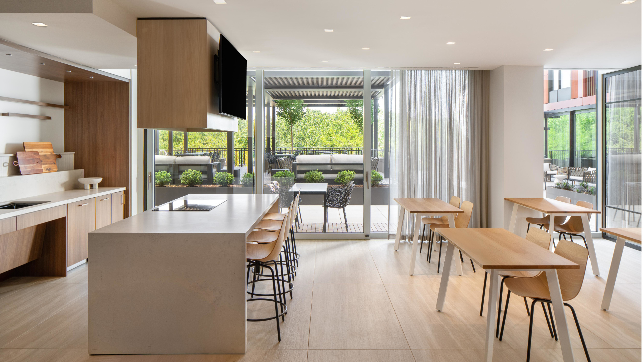 Lounge Kitchen